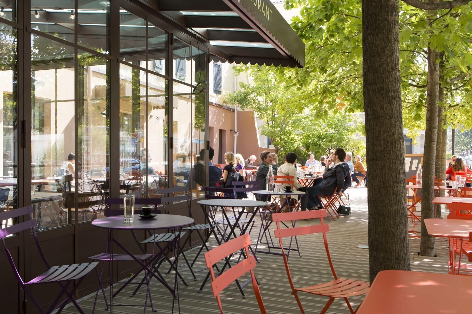 breakfast, lunch, dinner served; french cuisine, al fresco dining