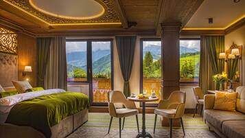 Comfort Double Room, Balcony | 1 bedroom, hypo-allergenic bedding, minibar, in-room safe