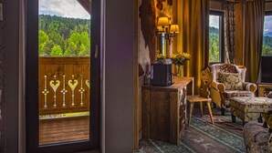 Leilighet – grand, terrasse | Allergitestet sengetøy, minibar, safe på rommet og skrivebord