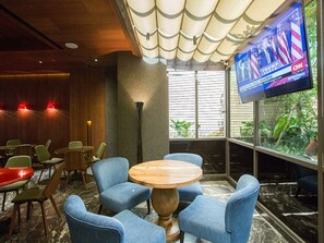 Frokostbuffé hver dag (TWD 330 per person)