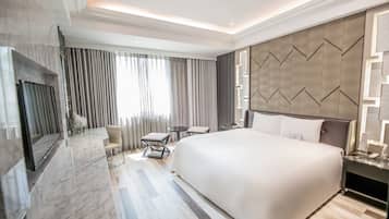 Fashion Suite | 1 bedroom, premium bedding, desk, blackout curtains