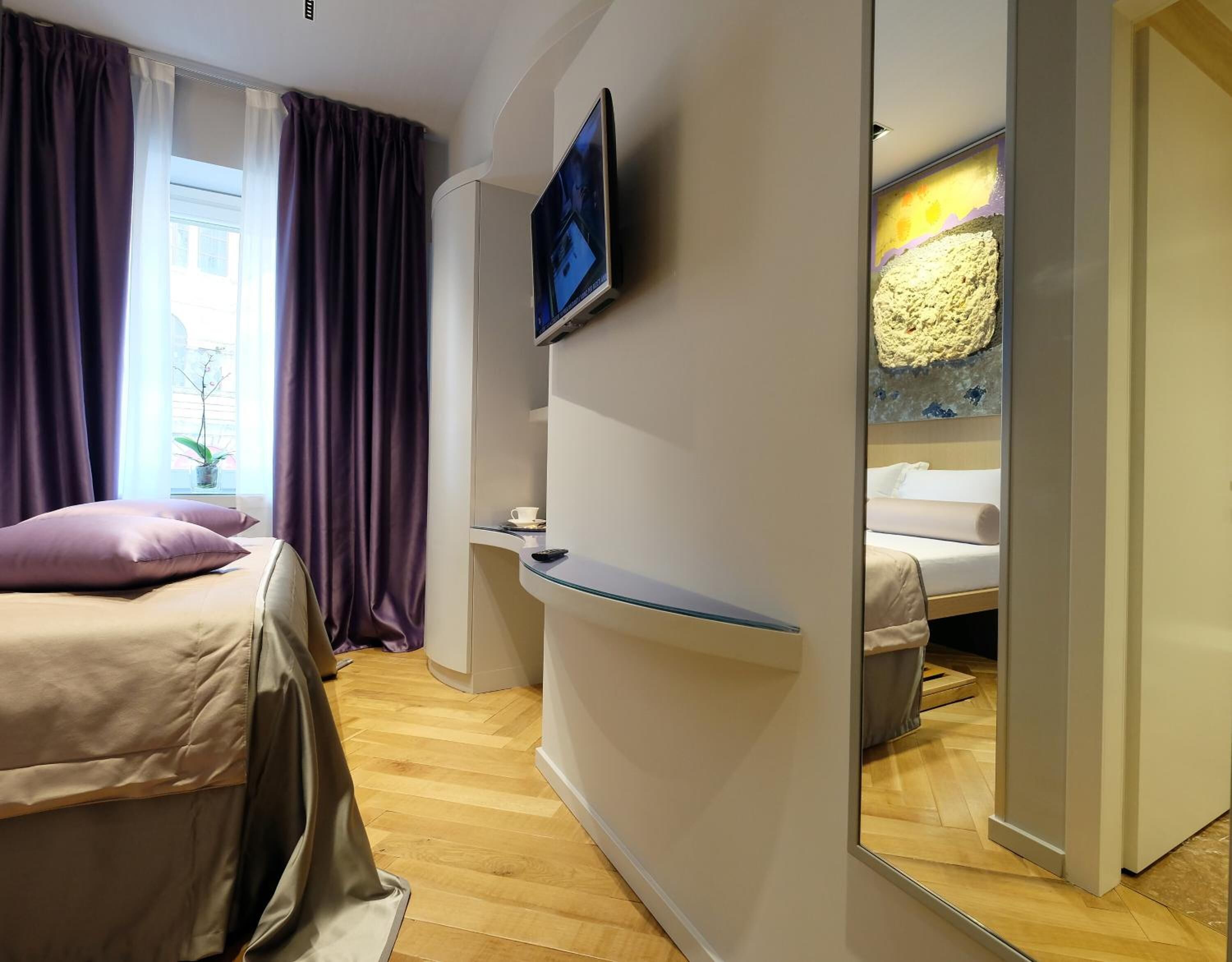 Photo - StarHome Navona