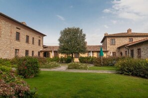 Property grounds - Principe del Trasimeno (Castiglione del Lago)