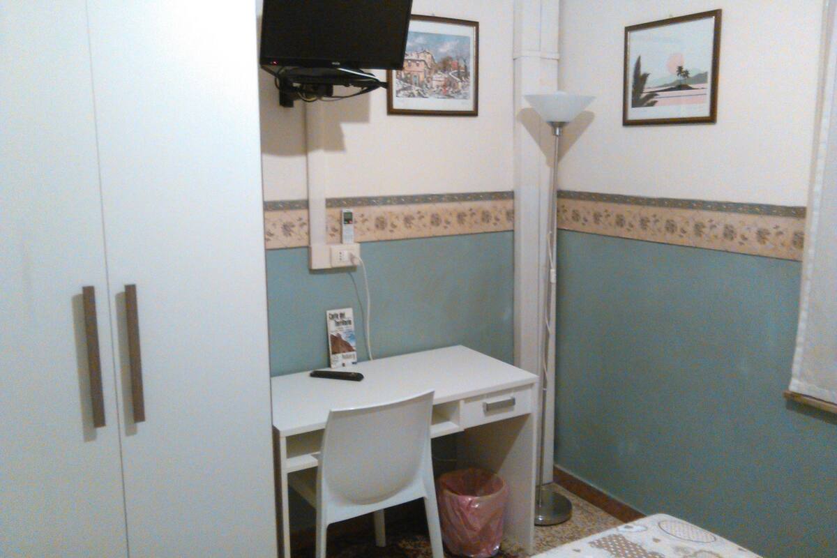 Desk, iron/ironing board, rollaway beds, free WiFi