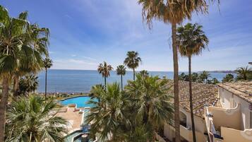 Minibar, két bảo mật tại phòng, màn/rèm cản sáng