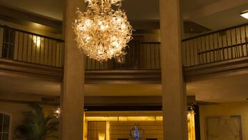 Check-in/check-out kiosk