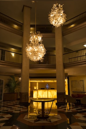 Check-in/check-out kiosk