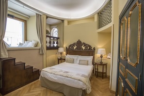 Junior Suite, City View