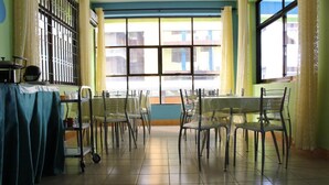 Unclassified image, 3 of 29, button - Stay Inn Hotel (Dar es Salaam)
