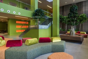 Lobby lounge - Domina Hotel Novosibirsk (Novosibirsk)