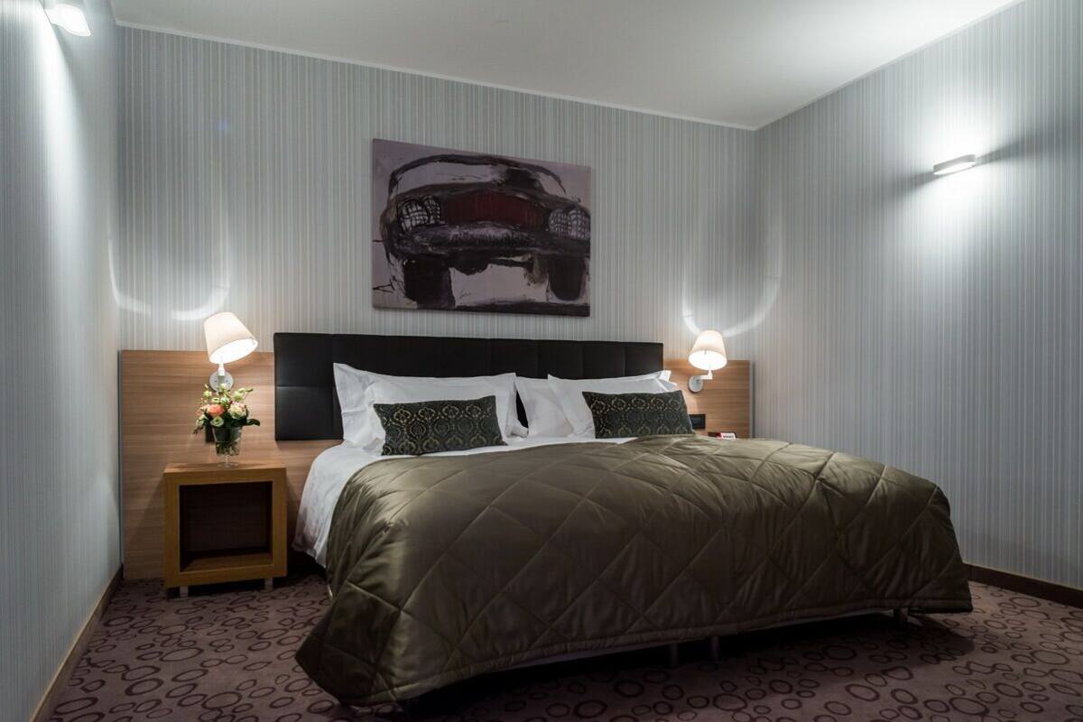 Quarto superior | 1 quarto, frigobar, cofres nos quartos, escrivaninha
