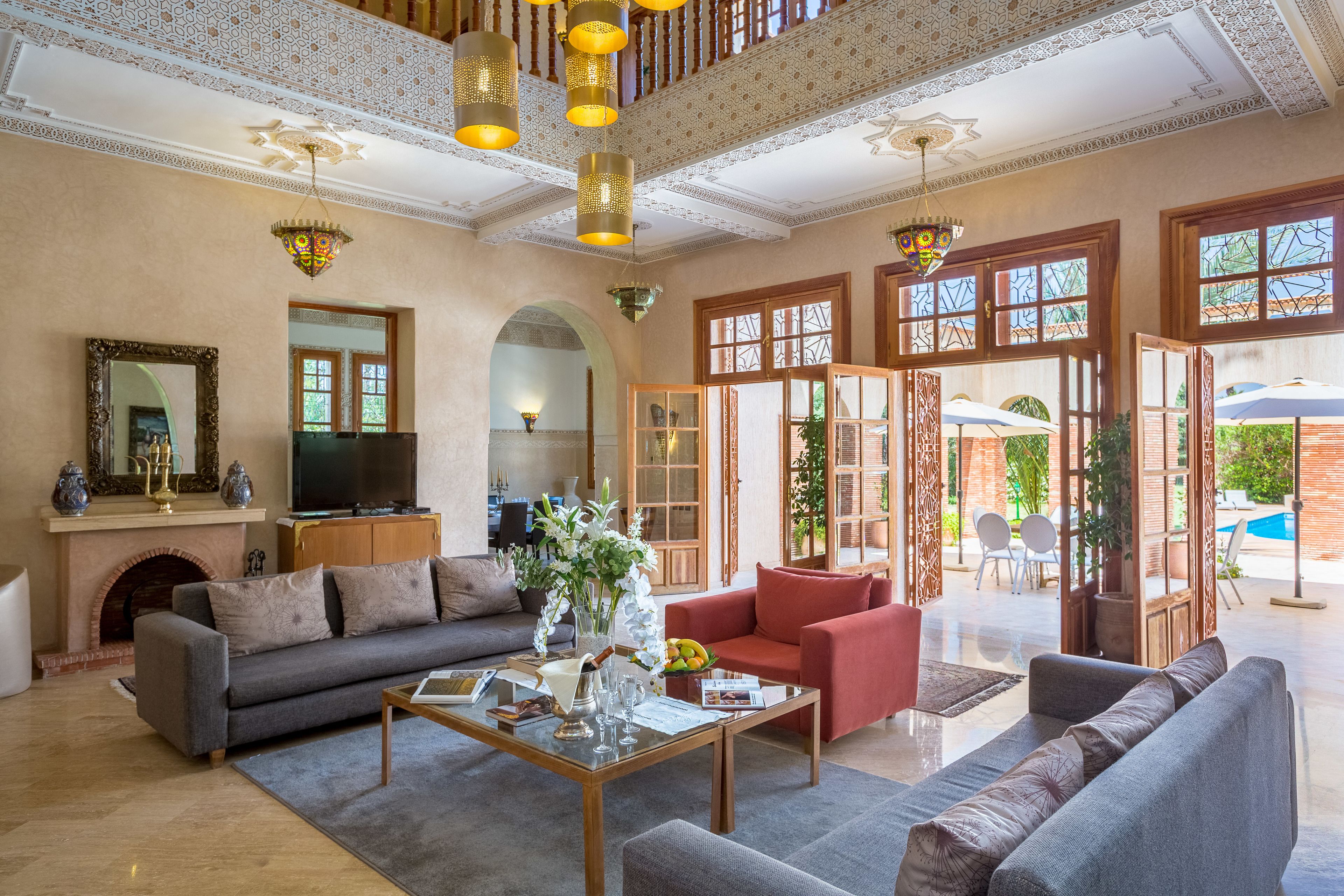 Premium bedding, free minibar, in-room safe, desk