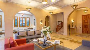 Plasma TV, fireplace, DVD player