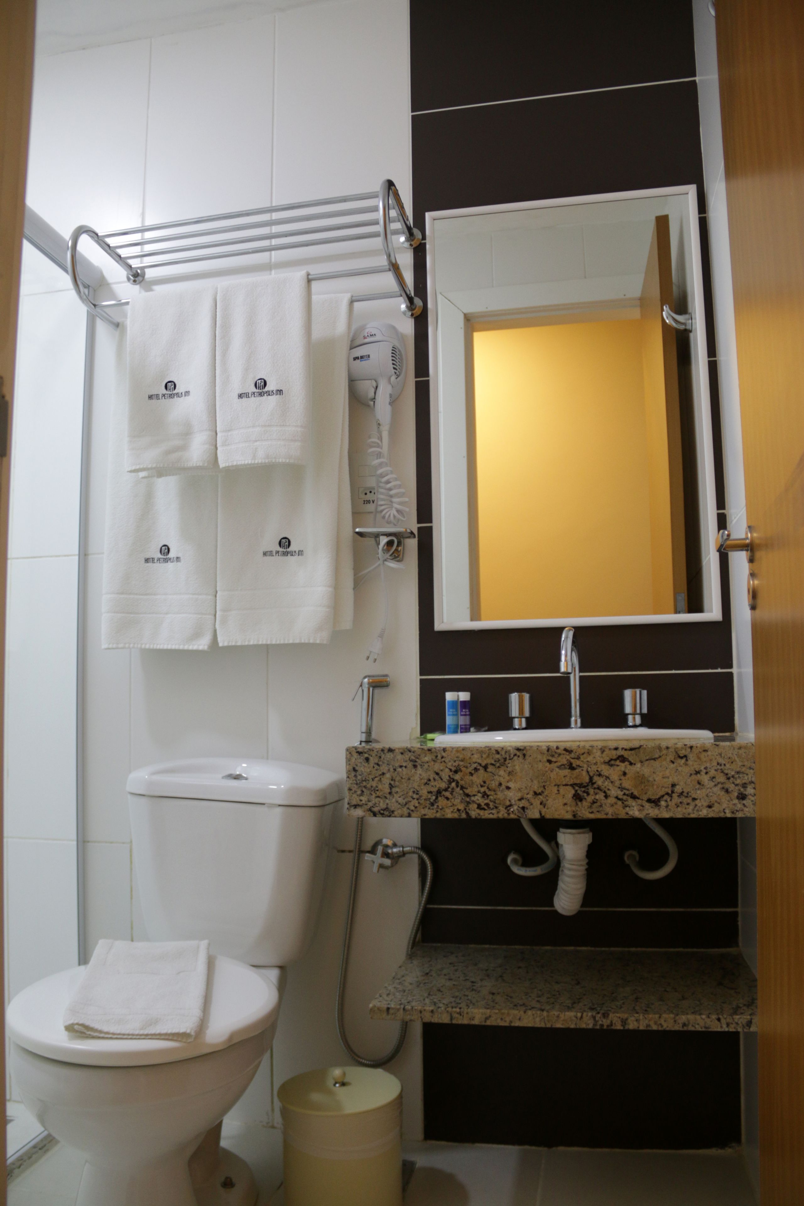 executive room, balcony | bathroom | free toiletries, hair dryer, towels