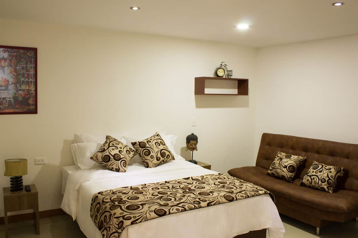 Standard Room | In-room safe, desk, soundproofing, rollaway beds (surcharge)