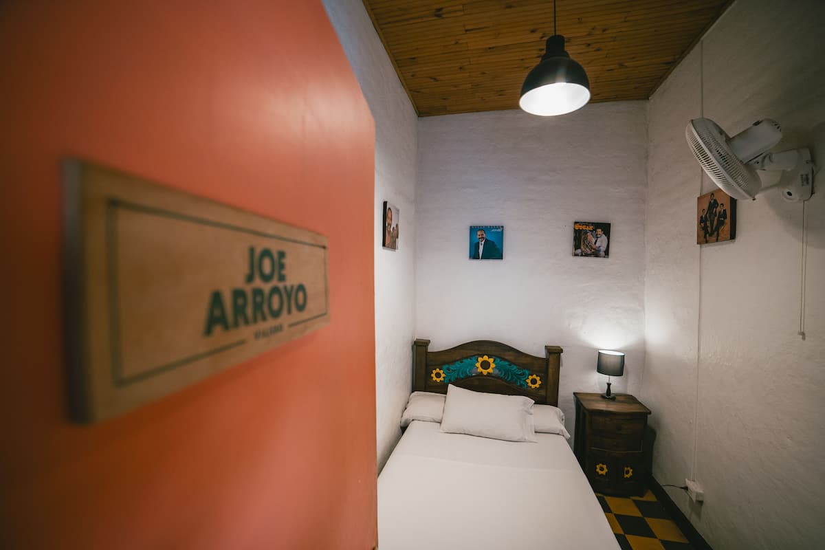 In-room safe, free WiFi, bed sheets