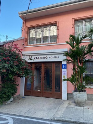 Facciata della struttura