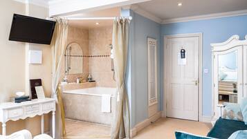 Parisian Dreams Suite