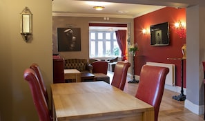 Restaurant - Hotel de Vie (Farnham)