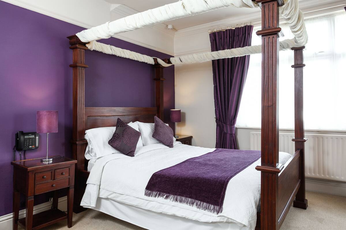 Habitación doble de lujo, 1 cama King size (Decadence) | Ropa de cama de alta calidad y escritorio