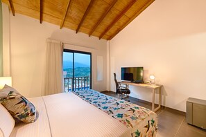 Superior Double Room, 1 Double Bed | Minibar, in-room safe, desk, iron/ironing board - La Huerta Hotel (Calima)