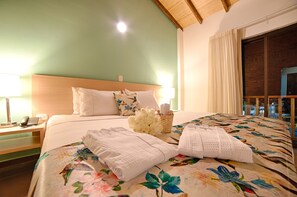 Superior Double Room, 1 Double Bed | Minibar, in-room safe, desk, iron/ironing board - La Huerta Hotel (Calima)