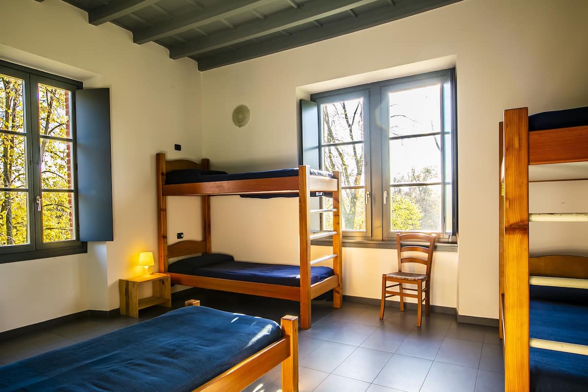 Dormitório compartilhado, em dormitório misto, banheiro privativo (5 beds) | Wi-Fi de cortesia, roupa de cama