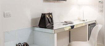 Home Boutique Luxury & Design