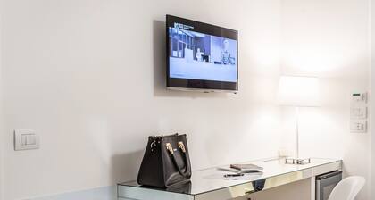 Home Boutique Luxury & Design