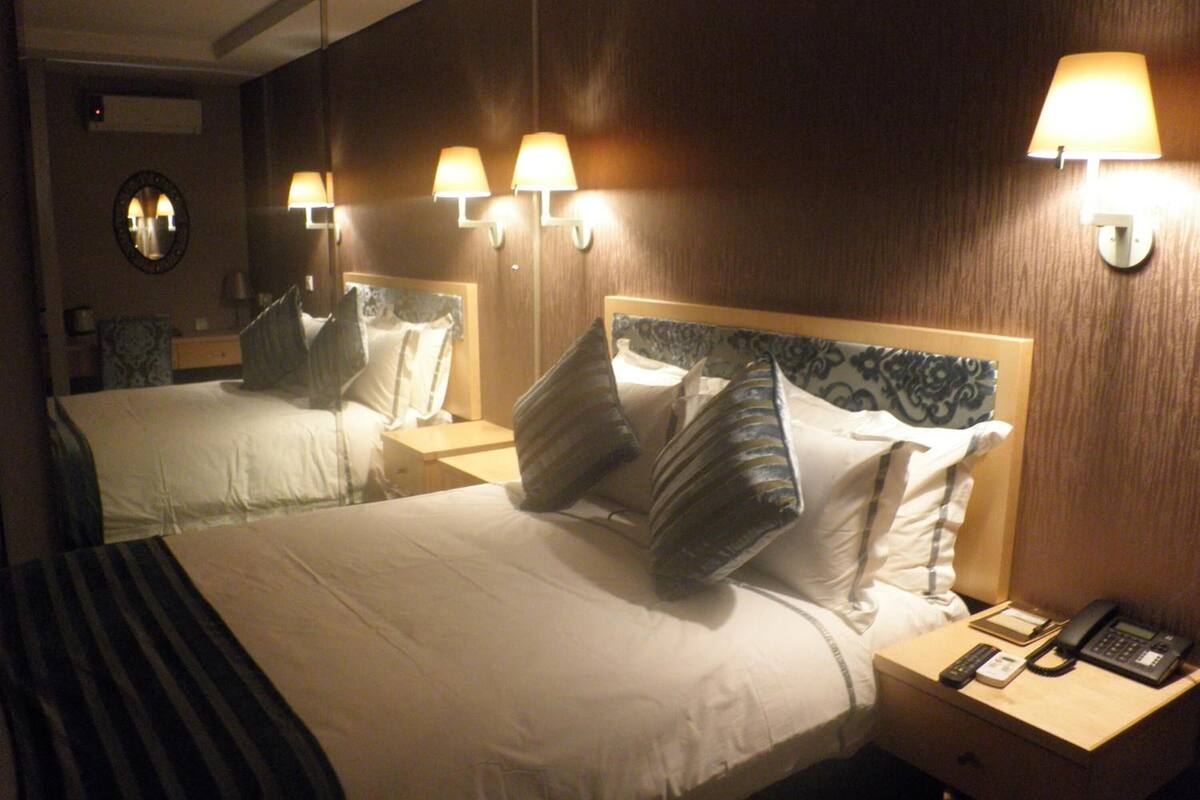 in-room safe, desk, iron/ironing board, free wifi