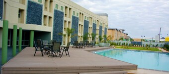 Aquarian Tide Hotel