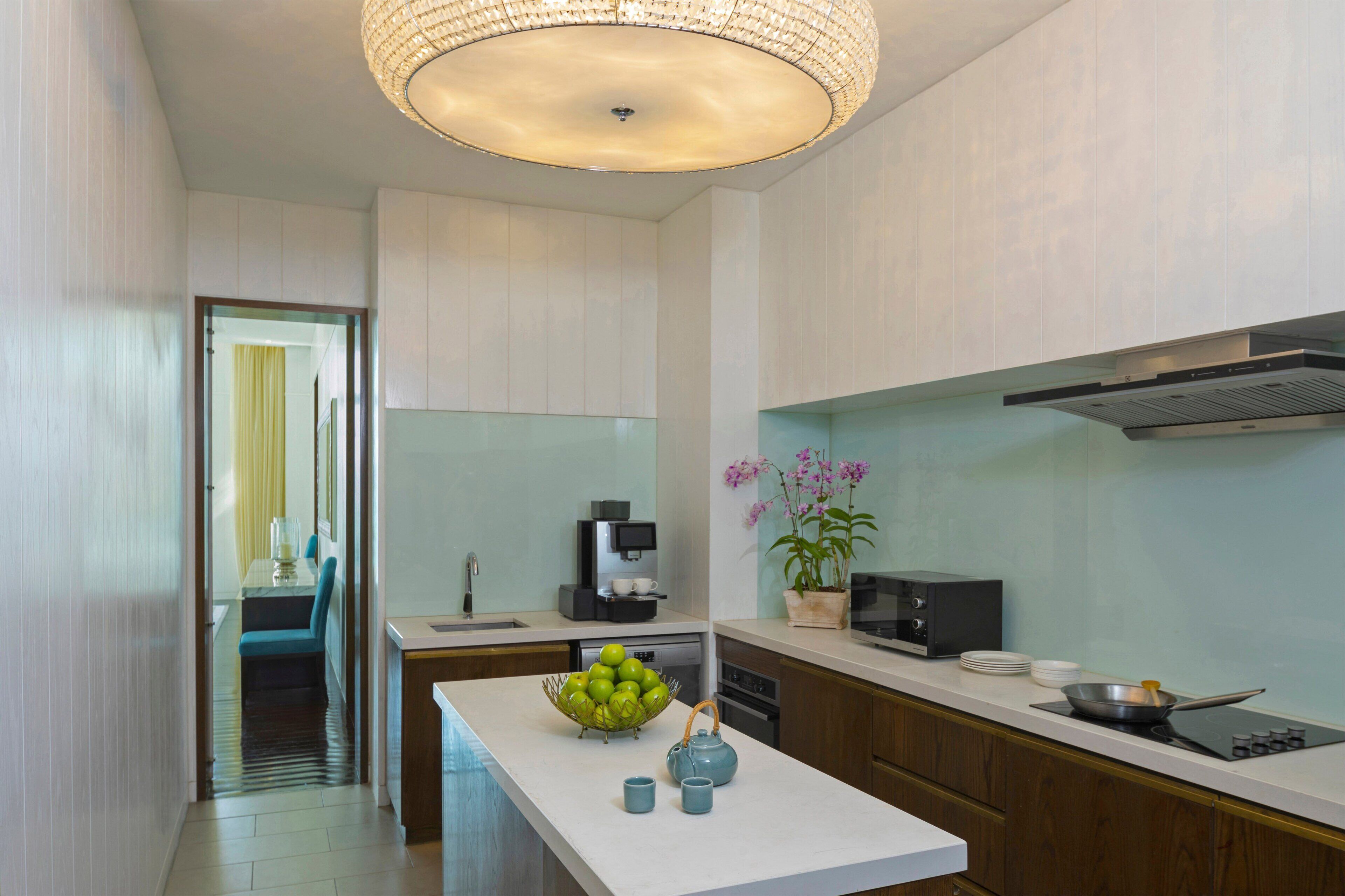 villa, 4 bedrooms, non smoking, private pool (view) | premium bedding, minibar, in-room safe, desk