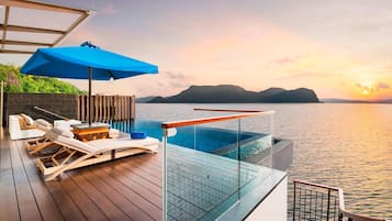 Villa, 1 Bedroom, Non Smoking (View) | Pool | Outdoor pool, open 7:00 AM to 7:00 PM, free cabanas, pool umbrellas