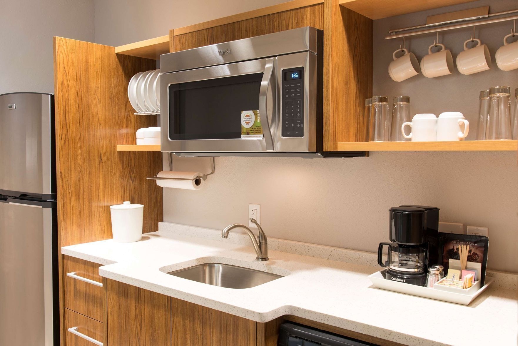Cucina privata | Frigorifero con congelatore, microonde, lavastoviglie