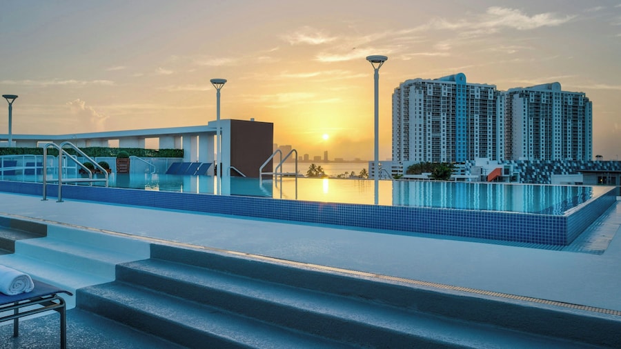 Residence Inn by Marriott Miami Beach South Beach