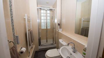 Free toiletries, hair dryer, bathrobes, towels