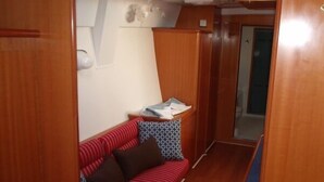 Private Luxury Lagoon 420 Catamaran | Living room - Restless Native Catamaran Key West (Key West)