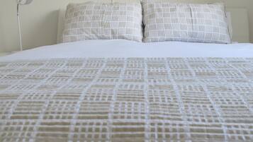 Apartamento (Ocean Edge ) | 1 quarto, cofres nos quartos, Wi-Fi de cortesia, roupa de cama