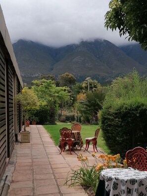 Front of property - Aanhuizen (Swellendam)