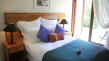 1 Schlafzimmer, hochwertige Bettwaren, Daunenbettdecken