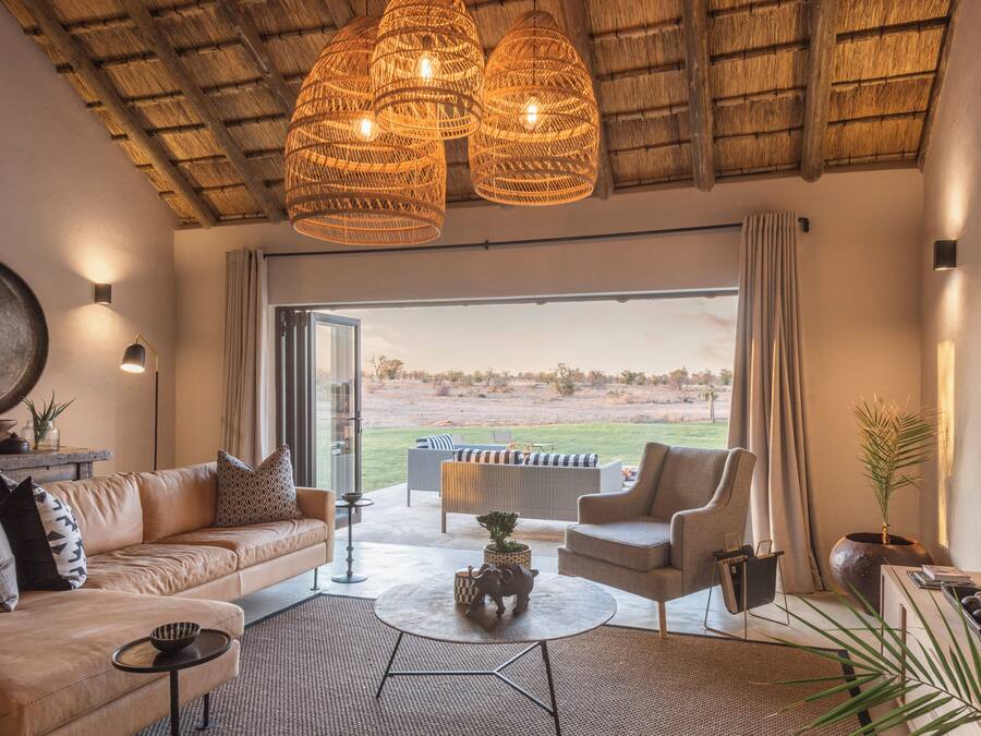 Suite familiar, 2 habitaciones, cocina | Área de sala de estar