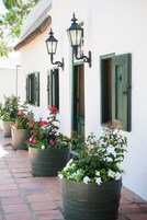 Fachada de la propiedad