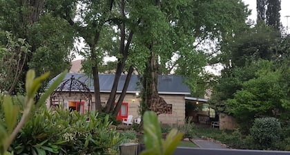 Periwinkle Grove Cottage