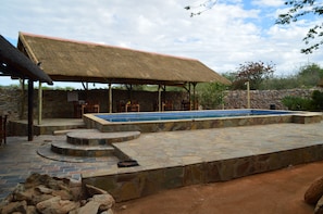 Pool - Oppi-Koppi Restcamp (Kamanjab)