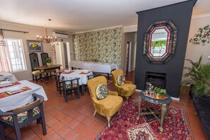 Reception - Baruch Guest House on Rhodes Noord (Stellenbosch)