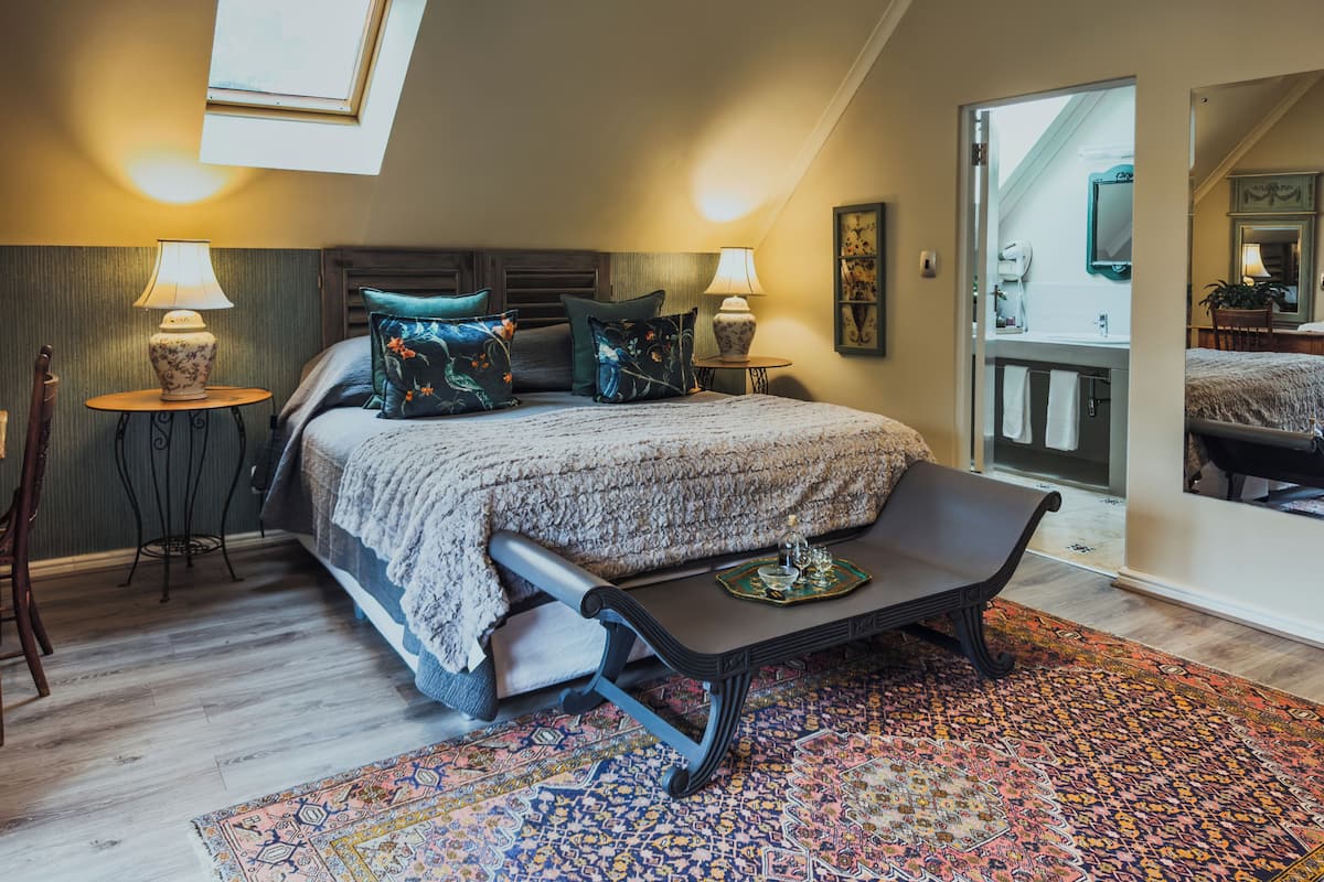 Lyxigt dubbelrum | Sängtillbehör av högsta kvalitet, bäddmadrasser och minibar