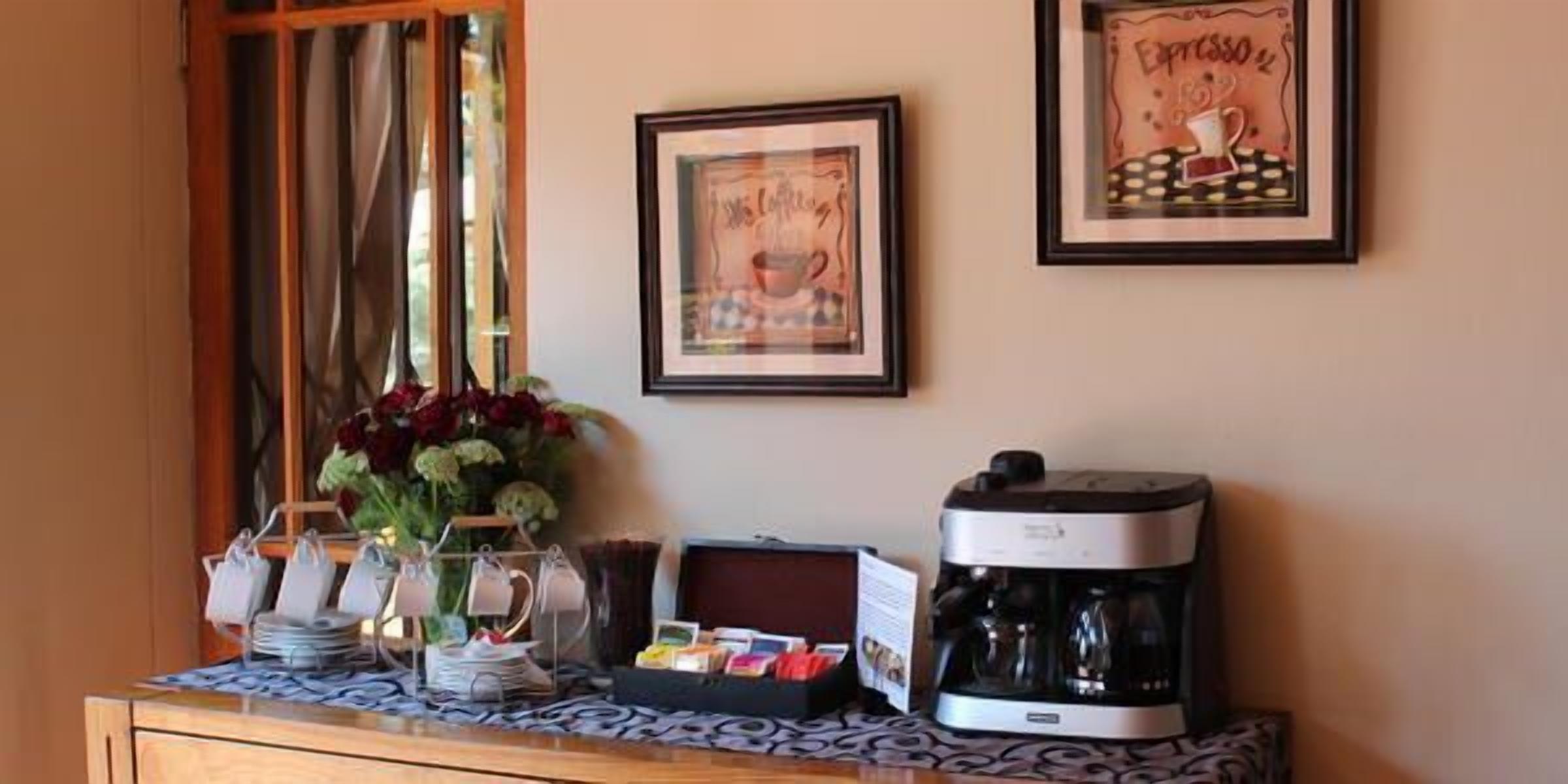 Desayuno completo incluido todos los días 