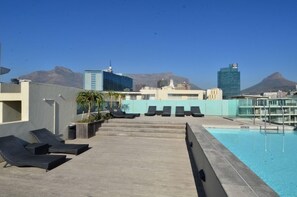 Outdoor pool - 501 Canal Quays (Cape Town)