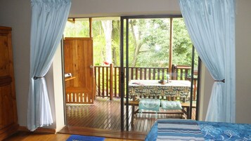 Claire | Vista do quarto