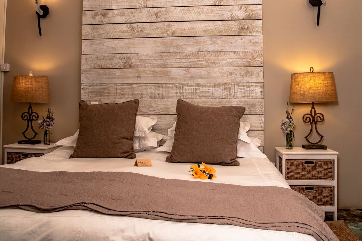 Mvua | 1 bedroom, premium bedding, in-room safe, individually decorated